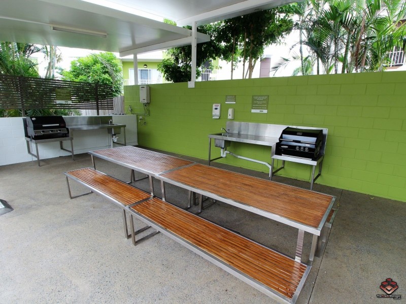 65 Manooka Drive, Cannonvale QLD 4802