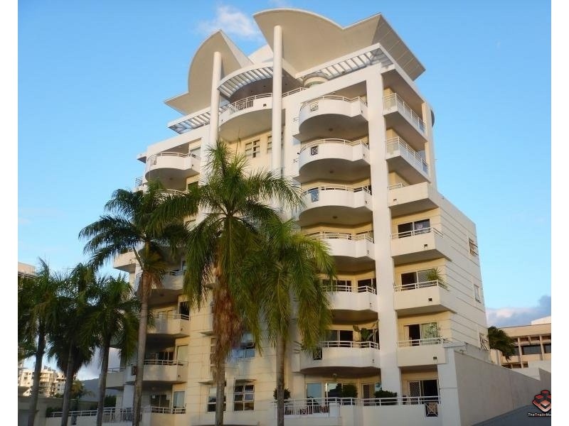 73 Spence Street, Cairns City QLD 4870