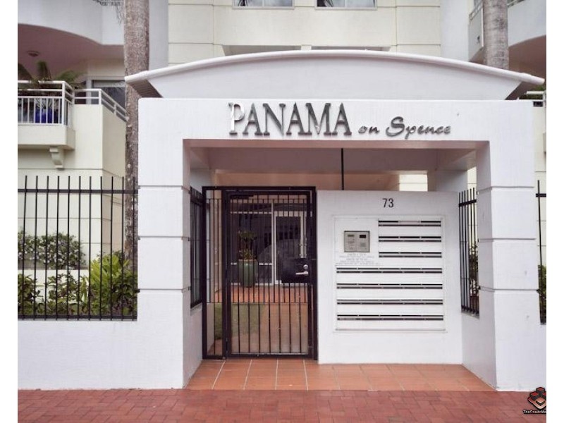 73 Spence Street, Cairns City QLD 4870