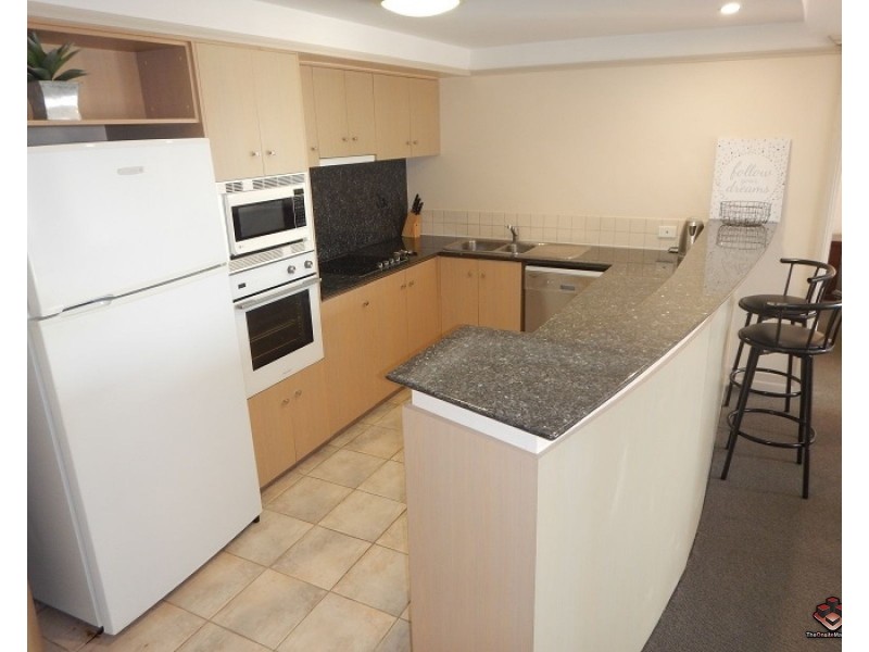 73 Spence Street, Cairns City QLD 4870