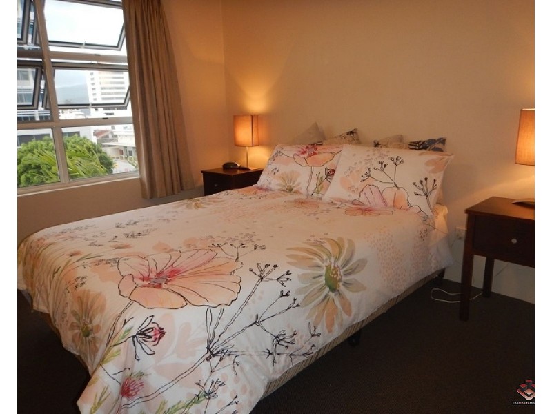 73 Spence Street, Cairns City QLD 4870