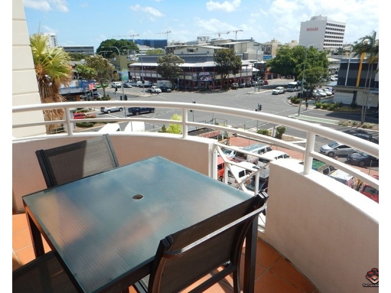 73 Spence Street, Cairns City QLD 4870