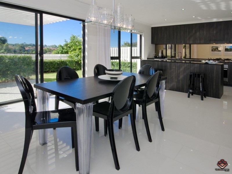 Pacific Pines QLD 4211