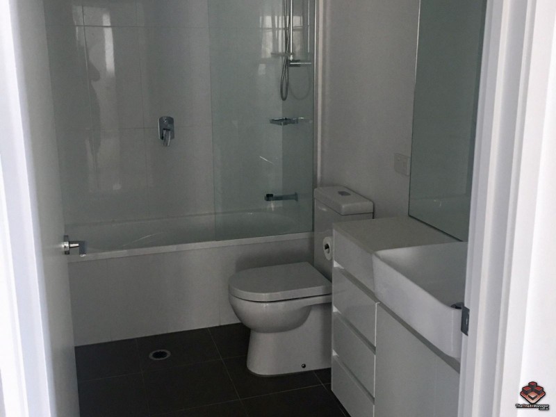 15 Compass Drive, Biggera Waters QLD 4216