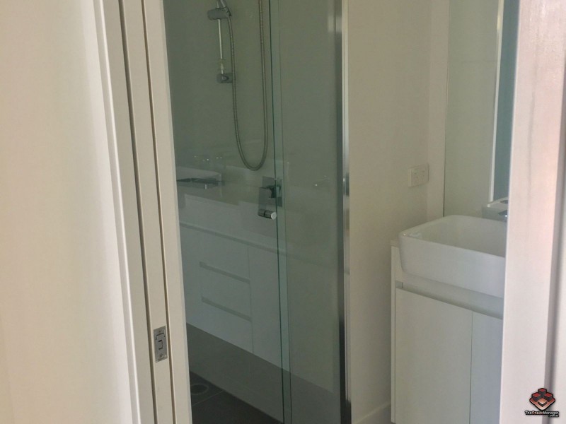 15 Compass Drive, Biggera Waters QLD 4216