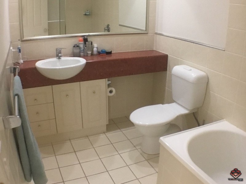 Hope Island QLD 4212