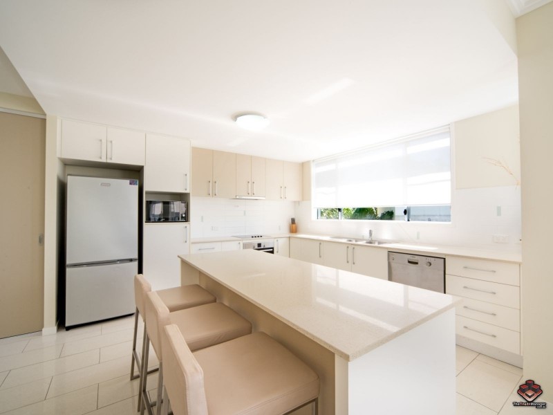 02/15 Flame Tree Court, Airlie Beach QLD 4802