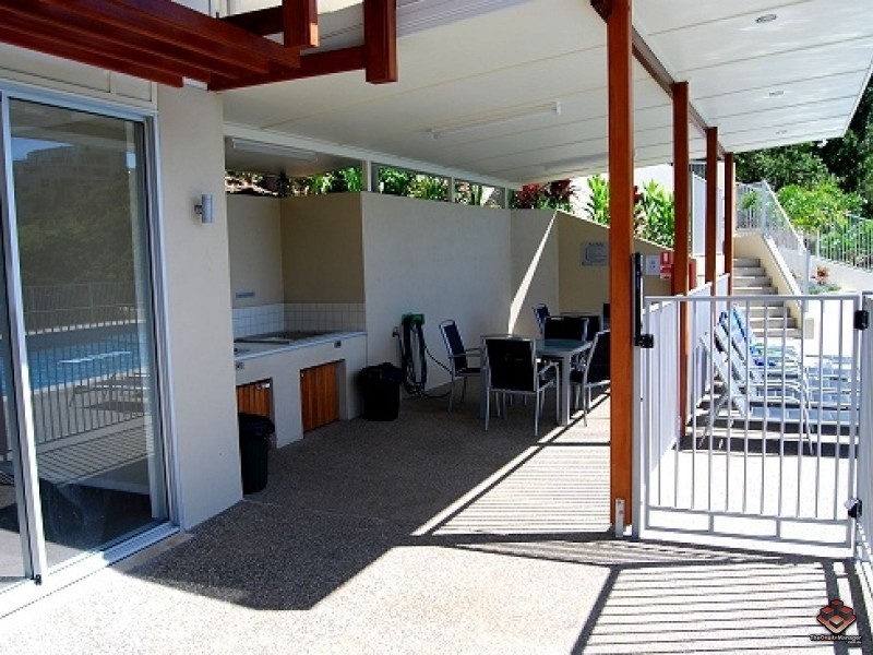 02/15 Flame Tree Court, Airlie Beach QLD 4802