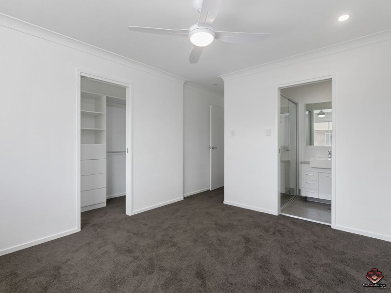 2 / 39 Surman Street, Birkdale QLD 4159