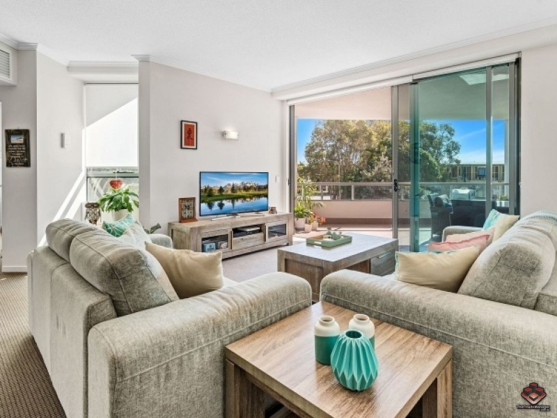 T7/20-28 Bayview Street, Runaway Bay QLD 4216