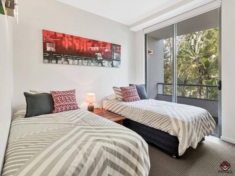 T7/20-28 Bayview Street, Runaway Bay QLD 4216