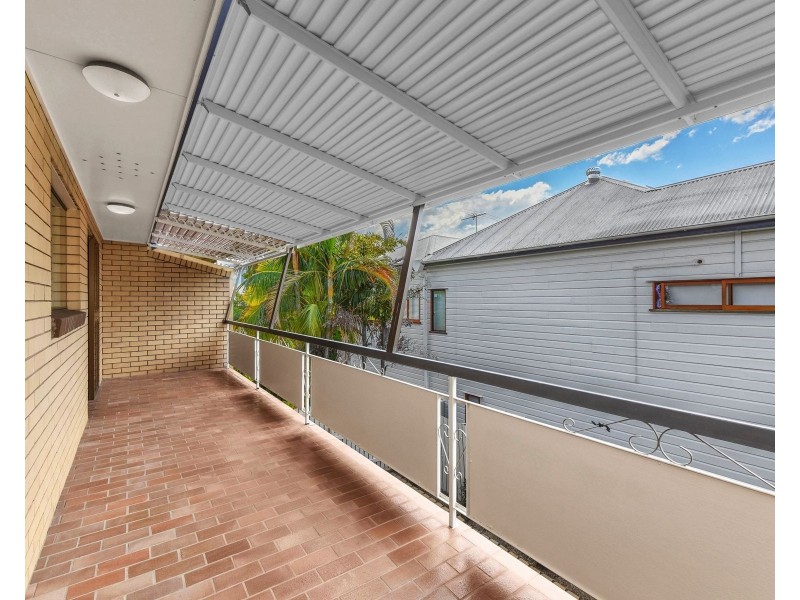 8 Heidelberg Street, East Brisbane QLD 4169