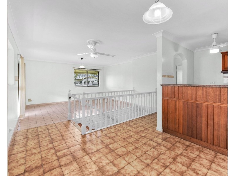 8 Heidelberg Street, East Brisbane QLD 4169