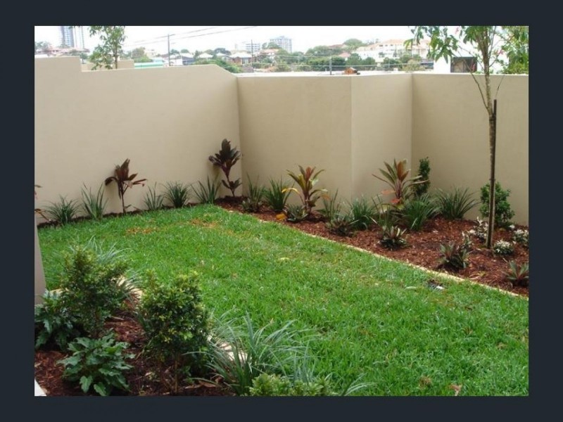 14 Minnie Street, Southport QLD 4215