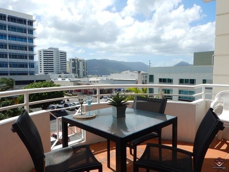 73 Spence Street, Cairns City QLD 4870
