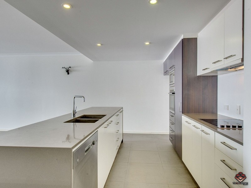 L4/19 Tank Street, Kelvin Grove QLD 4059