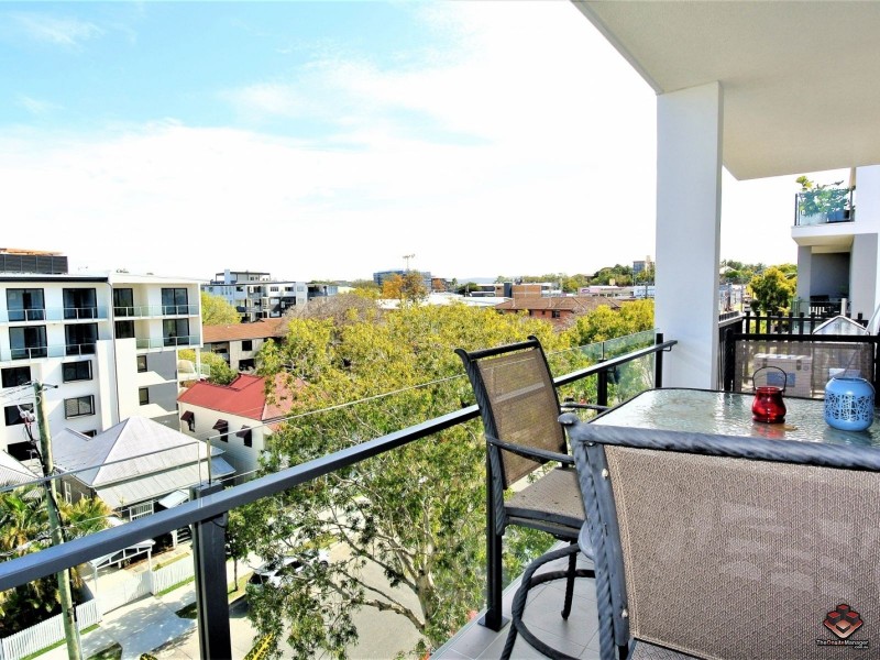 52 Grantson Street, Windsor QLD 4030