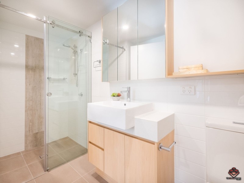 52 Grantson Street, Windsor QLD 4030