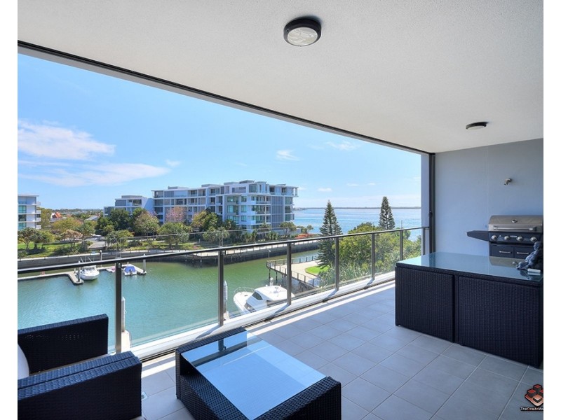 2402/323 Bayview Street, Hollywell QLD 4216