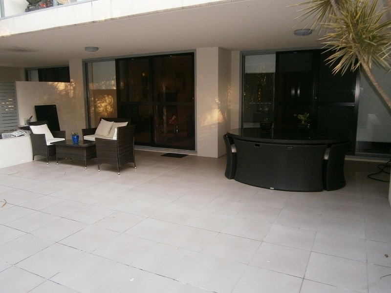 3 Dawn – 154 Musgrave Avenue, Southport QLD 4215