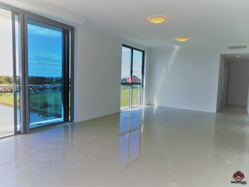 25-31 East Quay Drive, Biggera Waters QLD 4216