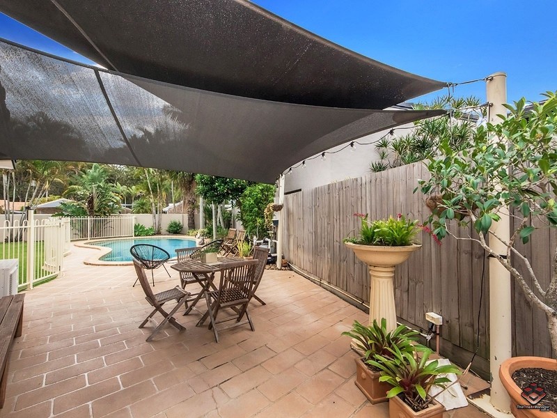 23 Sundown Drive, Paradise Point QLD 4216