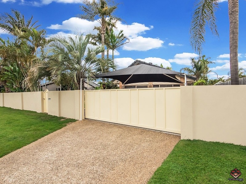 23 Sundown Drive, Paradise Point QLD 4216