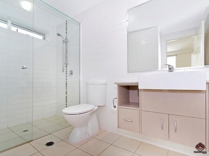 24 Allwood Street, Indooroopilly QLD 4068