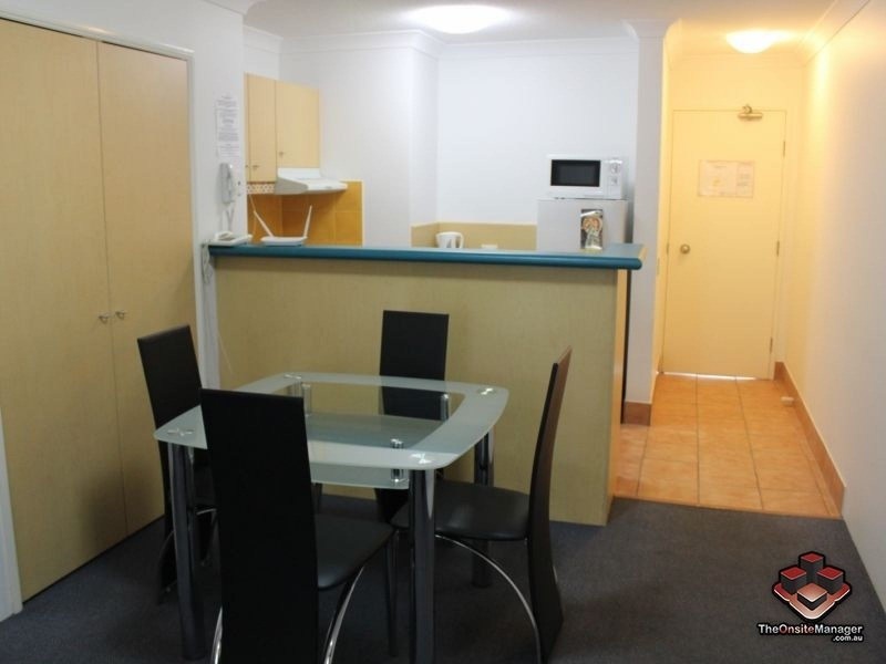 20-26 Anne Avenue, Broadbeach QLD 4218