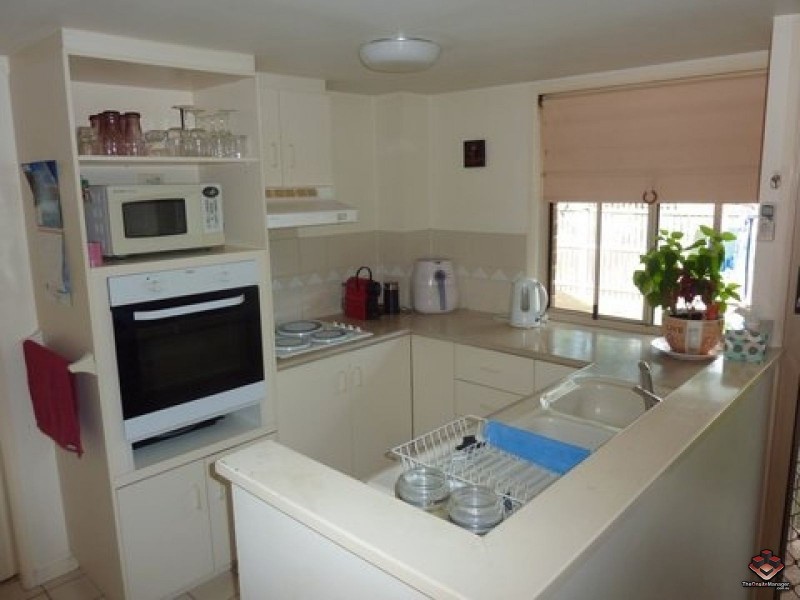 75 Brown Street, Labrador QLD 4215