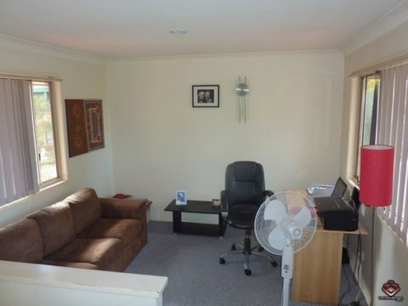 75 Brown Street, Labrador QLD 4215