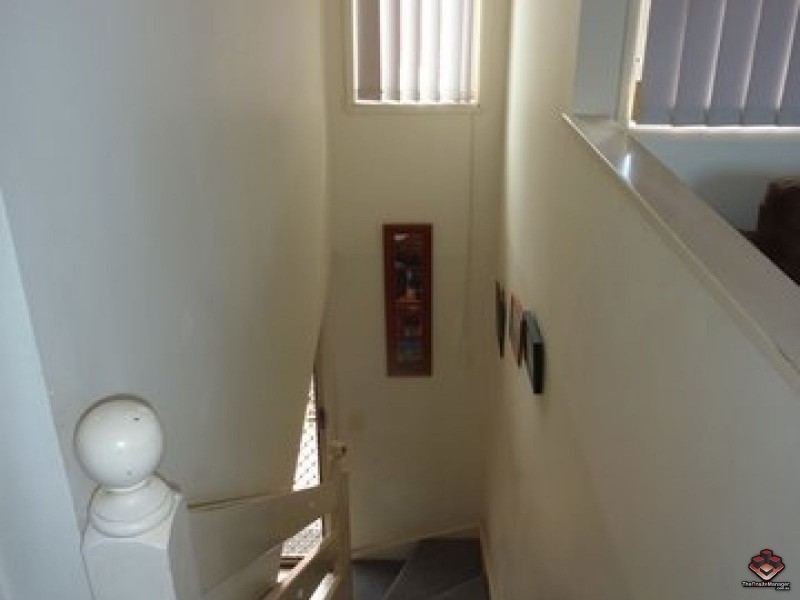 75 Brown Street, Labrador QLD 4215