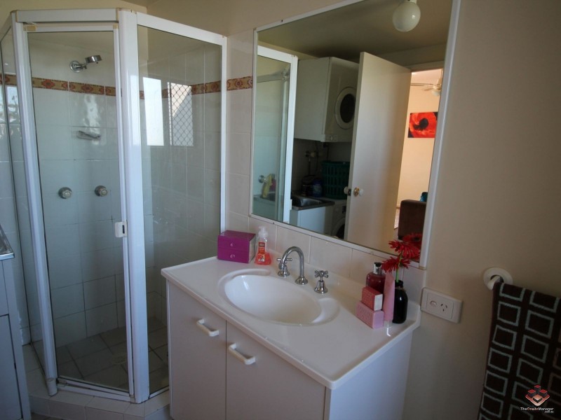 7-13 Barranbali Street, Surfers Paradise QLD 4217