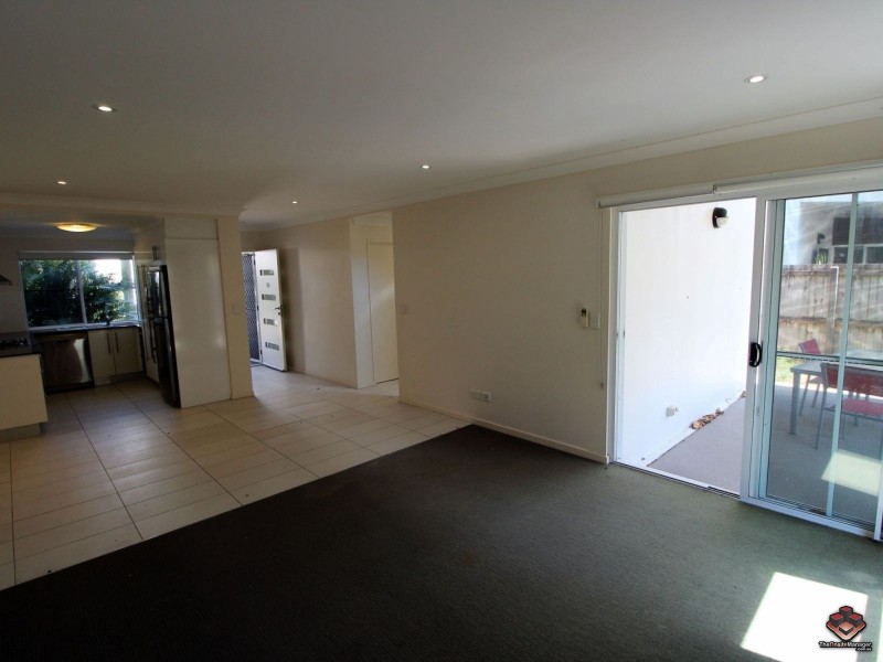 65 Manooka Drive, Cannonvale QLD 4802