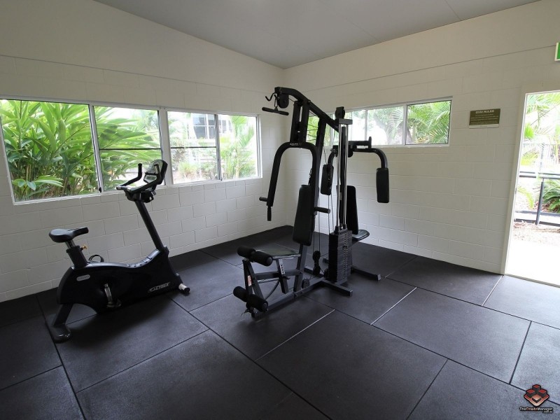 65 Manooka Drive, Cannonvale QLD 4802