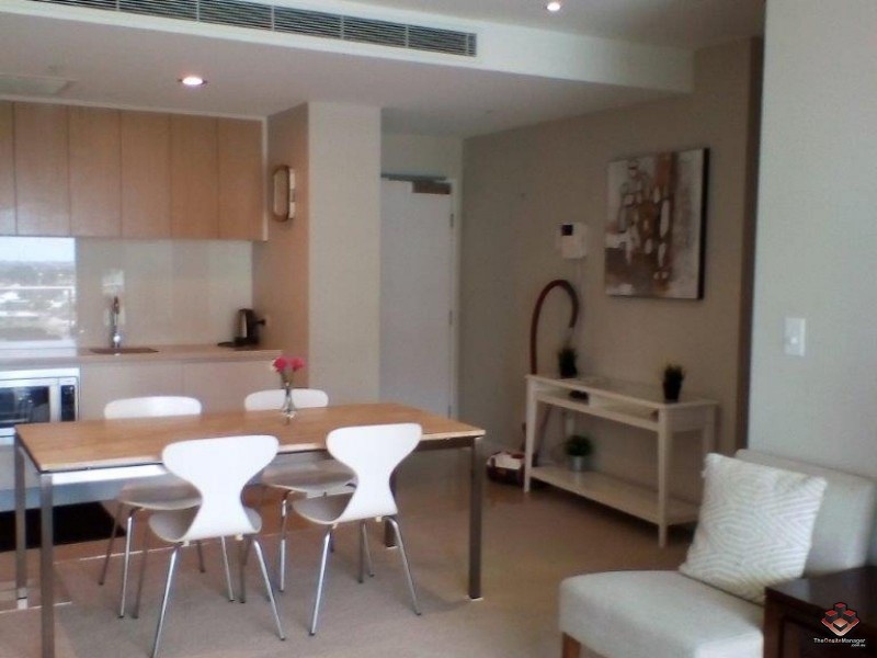 37C Harbour Road, Hamilton QLD 4007