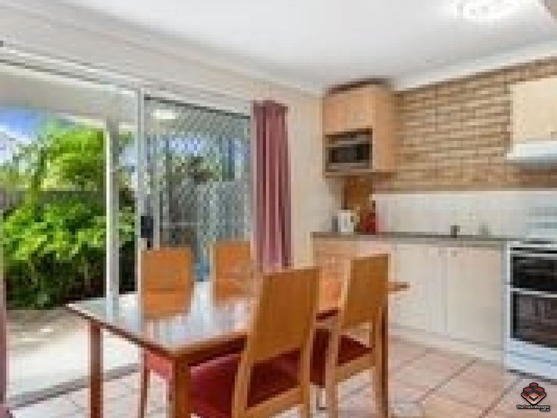 116 Klumpp Road, Upper Mount Gravatt QLD 4122