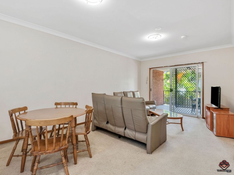 116 Klumpp Road, Upper Mount Gravatt QLD 4122