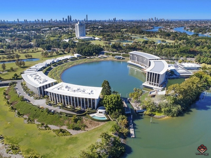 1 Marina Drive, Benowa QLD 4217