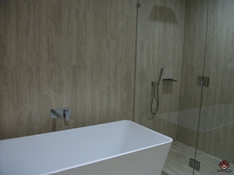 1 Marina Drive, Benowa QLD 4217