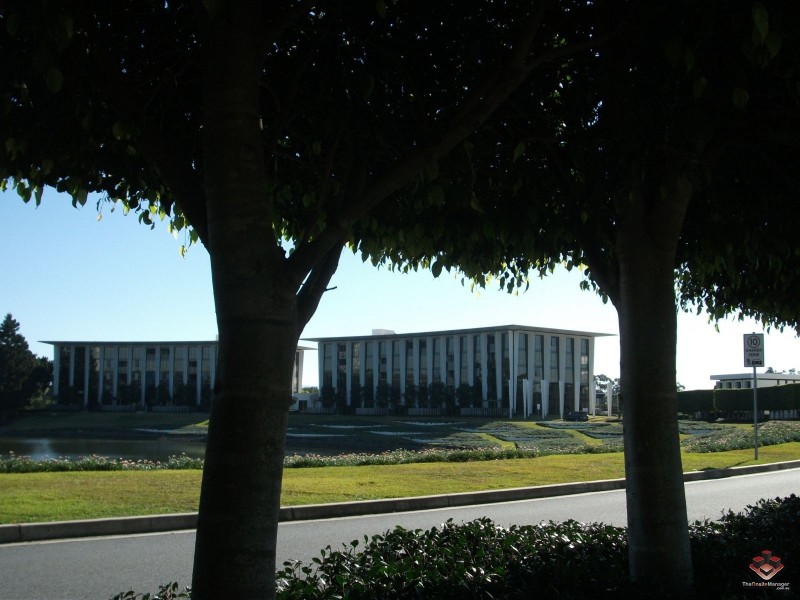 1 Marina Drive, Benowa QLD 4217