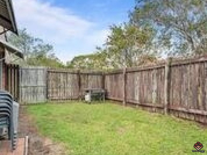 39 Barrett Street, Robertson QLD 4109