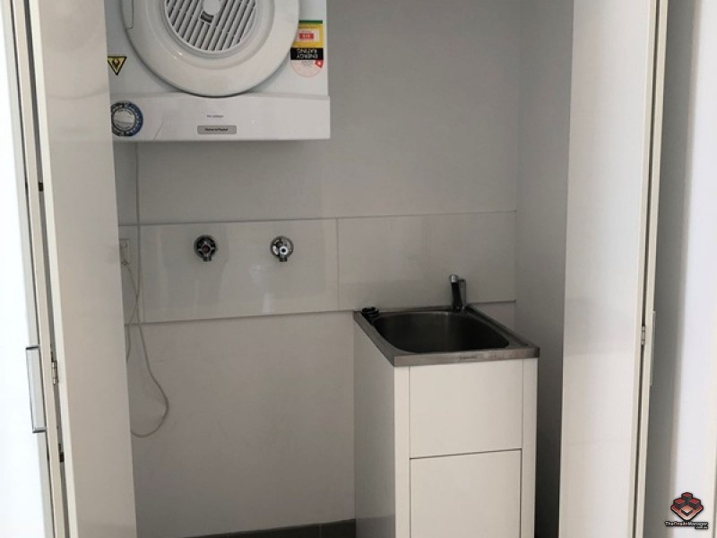 2 East Quay Drive, Biggera Waters QLD 4216