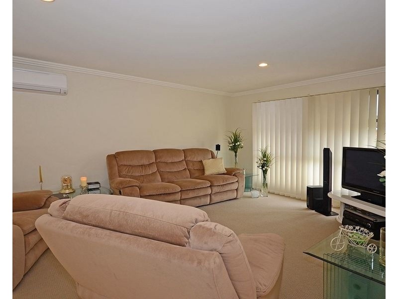 44 Picadilly Circuit, Urraween QLD 4655