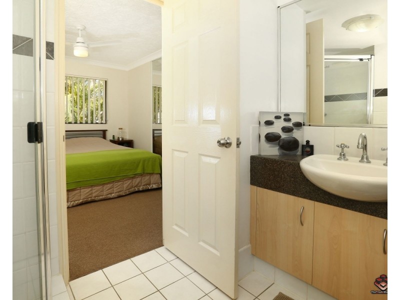 38 Labrador Street, Labrador QLD 4215