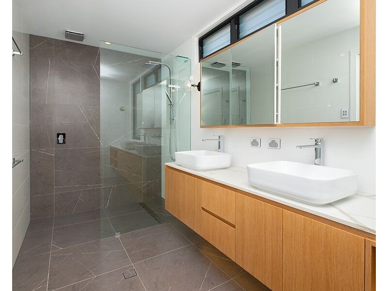 21 Quarry Street, Hamilton QLD 4007