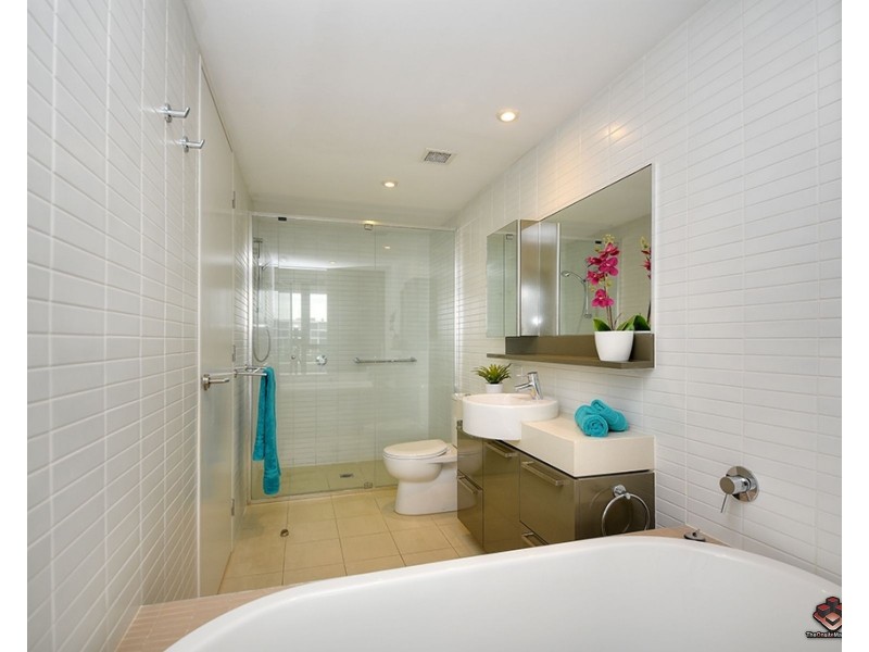 3404/323 Bayview Street, Hollywell QLD 4216