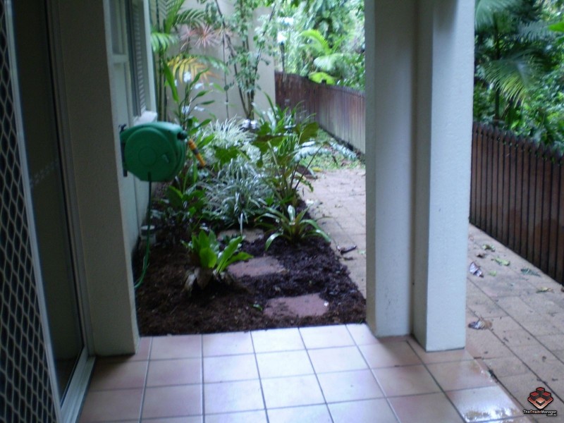 Manunda QLD 4870