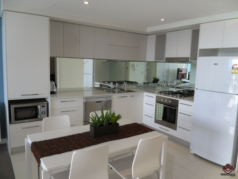 908/430 Marine Parade, Biggera Waters QLD 4216