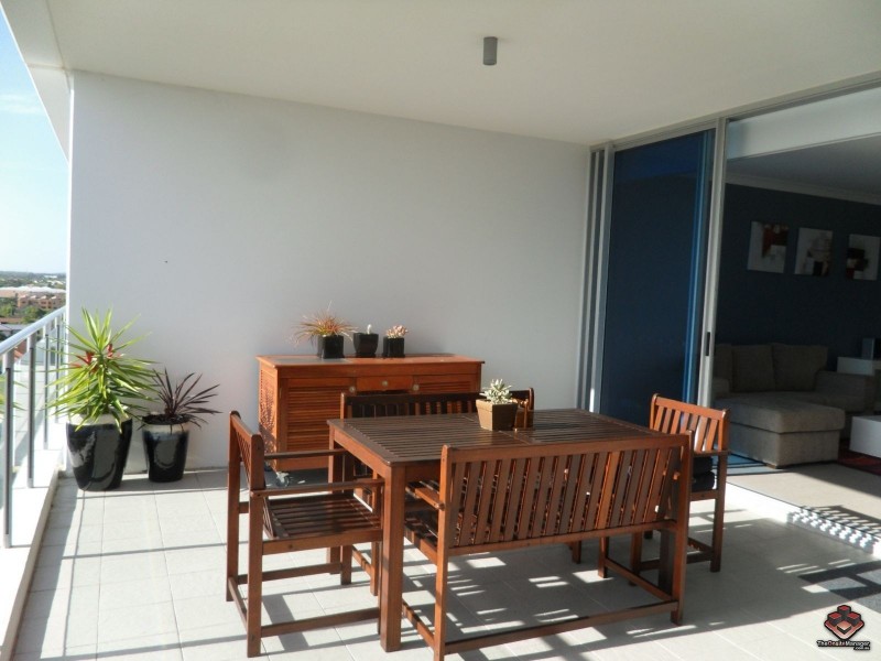 908/430 Marine Parade, Biggera Waters QLD 4216